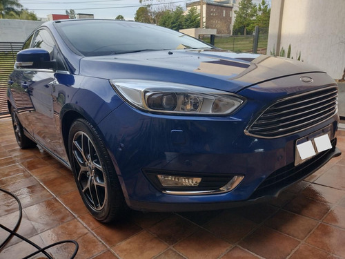 Ford Focus III 2.0 Sedan Titanium Mt