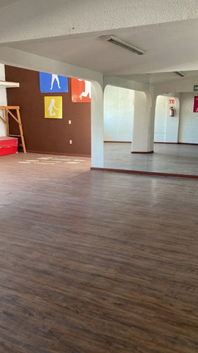 Escuela En Venta Edificio