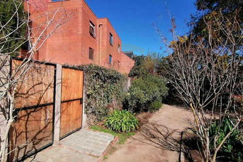 Se Vende Casa En Las Condes - Charles Hamilton