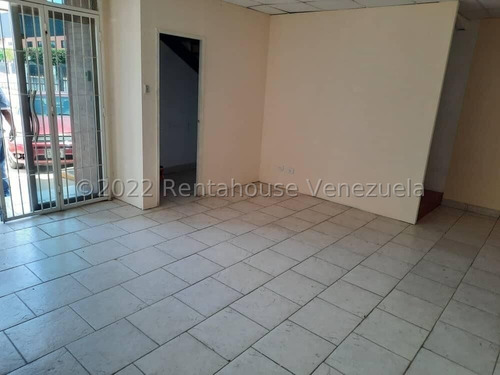 Imagen 3 de 15 de Leida Falcon Rentahouse Vende Galpon En Castillito San Diego 22-25538 Lf