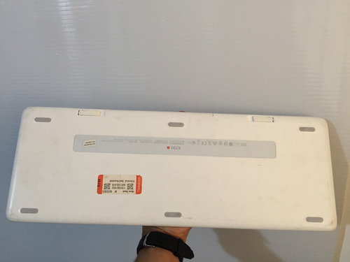 Teclado Logitech K750 Blanco Carga Solar Sin Receptor Blanco Inglés Us (Usado)