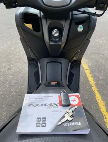 Hermosa Nmax Connect 2023 Placa G