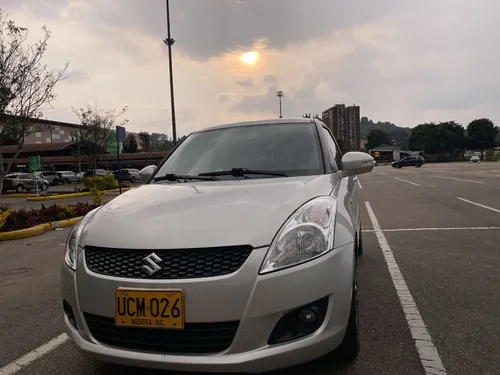 Suzuki Swift 1.2L LIVE MT