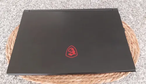 Notebook Gamer Msi + Mouse Gamer (Usado)