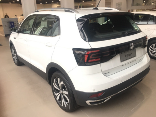 Imagen 3 de 19 de Volkswagen T-cross Highline 200tsi Nd