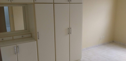 Imagem 8 de 14 de Embare- Apto 2 Dorm -sacada-dep-1 Vg Livre-elev-oportunidade