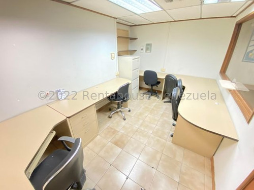 Imagen 9 de 14 de Oficina En Venta La Urbina 22-23776 Renta House Los Samanes