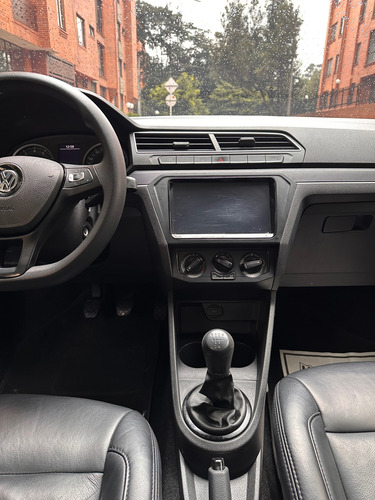 Volkswagen Voyage 1.6 Comfortline