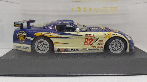Scalextric C2523a: Dodge Viper Competition Coupe #82 Azul Azul