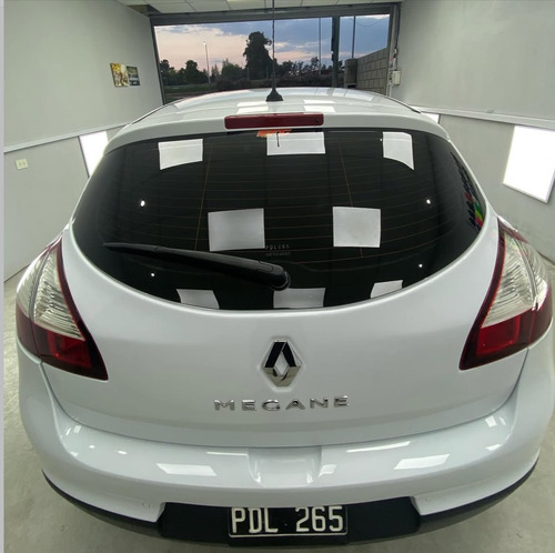 Renault Mégane III 1.6 Ph2 Luxe Pack 111cv