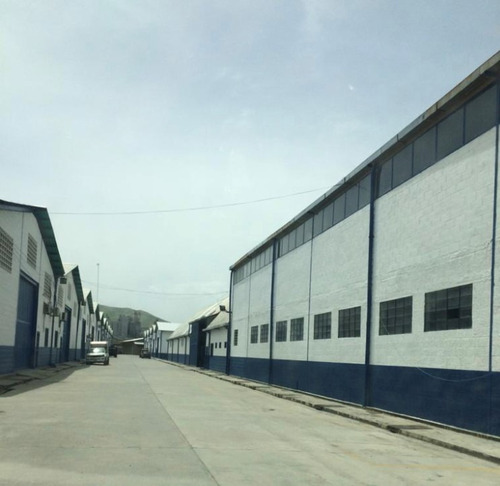 Imagen 1 de 8 de Galpón En Alquiler De 700 M2 Cagua