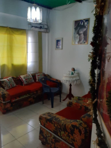 Imagen 12 de 14 de Casa Doble Propósito A Pie De Calle Barrio Sucre