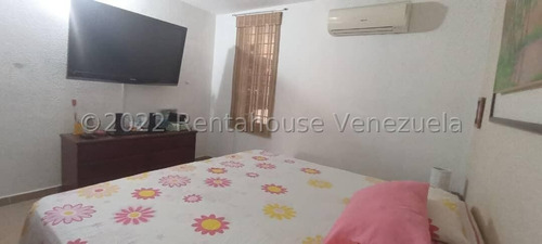 Imagen 5 de 30 de Casa En Venta En La Piedad Cabudare Excelentes Espacios Y Piscina Gabriela. C #22-25036