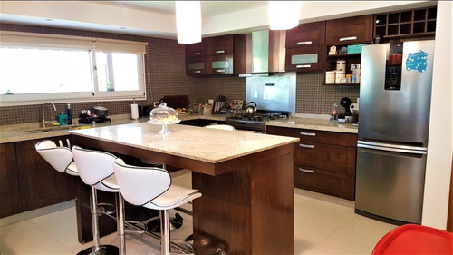 Casa En Venta Barrio Privado Rumenco