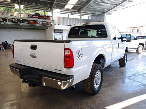 Imagen 5 de 15 de 2012 F-250 Super Duty Xlt 4x4 Cabina Y Media