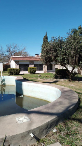 Se Vende Casa Sobre Ruta A012 En Ricardone