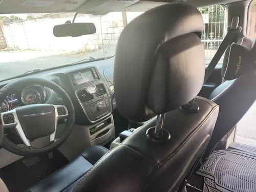 Chrysler Town & Country 3.6 Touring Mt