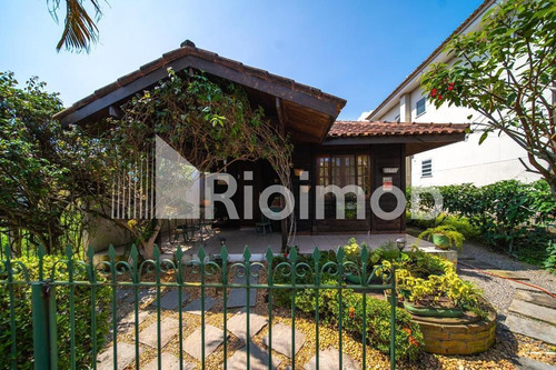Imagem 1 de 7 de Apartamento - Ref: 5845