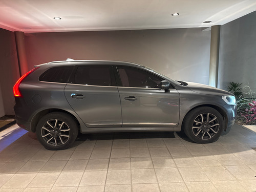 Volvo XC60 2.0 T5 High Plus 240cv At