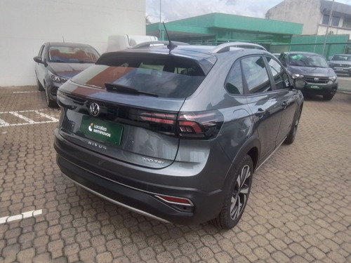 Volkswagen Nivus 1.0 200 TSI TOTAL FLEX HIGHLINE AUTOMÁTICO