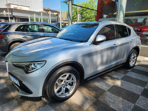 Imagen 1 de 9 de Alfa Romeo Stelvio 2020 2.0 200cv Distinctive Q4