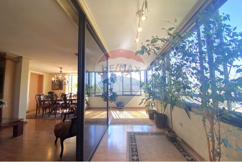 Departamento En Eje Manquehue - Colón