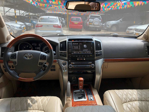 Imagen 14 de 14 de Toyota Land Cruiser 2013 4.5 Imperial Lc200 Diésel