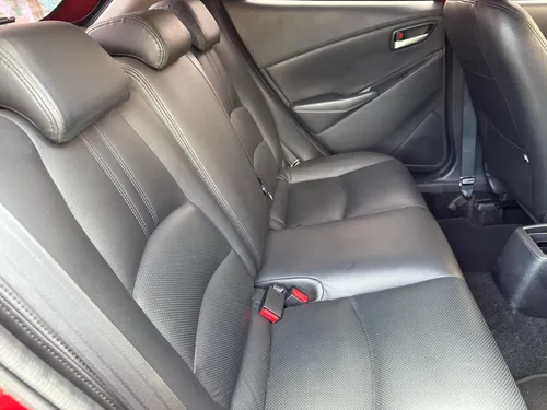 Mazda 2 1.5 TOURING AUTOMATICO HB