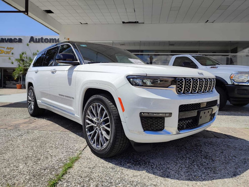 Imagen 2 de 15 de Jeep Grand Cherokee L Summit