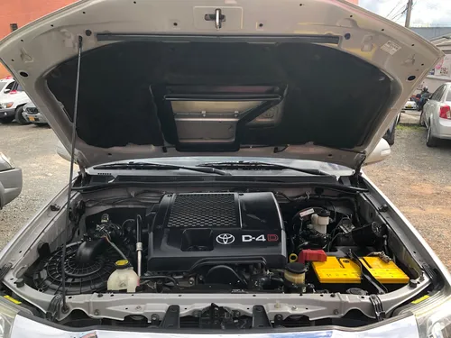 Toyota Fortuner 3.0 Sr5