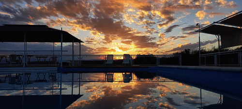 Venta De Complejo De Cabañas Con La Mejor Calificación En Todos Los Portales - 8 Cabañas - 10.000m2