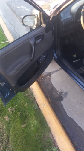 Chevrolet Corsa Classic 1.6N