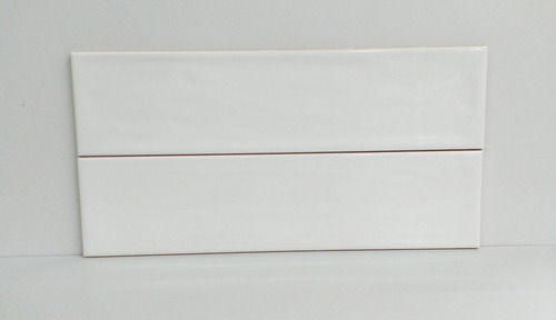 Imagen 1 de 8 de Ceramica Azulejo Flow Blanco White Brillante 7,7x30,5 Roca