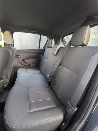 Imagem 9 de 11 de Stepway Iconic