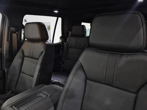 Imagen 3 de 8 de Chevrolet Tahoe 2021 Rst