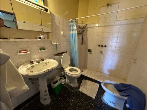 Vendo Casa Centrica En Concepción Del Uruguay, Entre Ríos