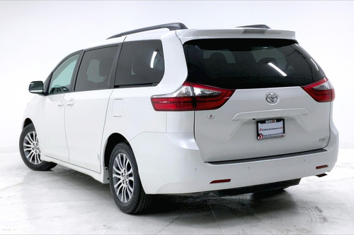 Imagen 11 de 25 de Toyota Sienna 5 Pts Xle, Ta, Ba, Bl, Consola En Toldo, Ra-
