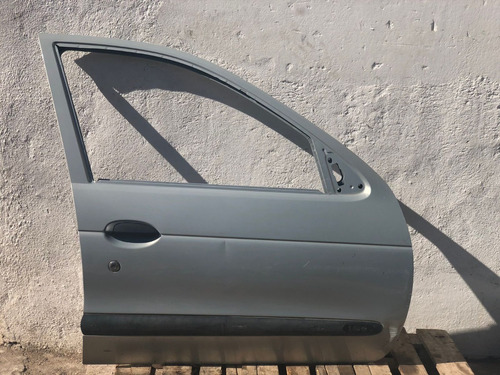 18. Puerta Auto Delantera Derecha Renault Megane