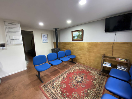 Arriendo Comercial En Calle Lautaro, Coronel (63064)