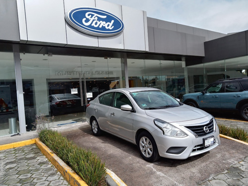 Imagen 5 de 14 de Nissan Versa 2019