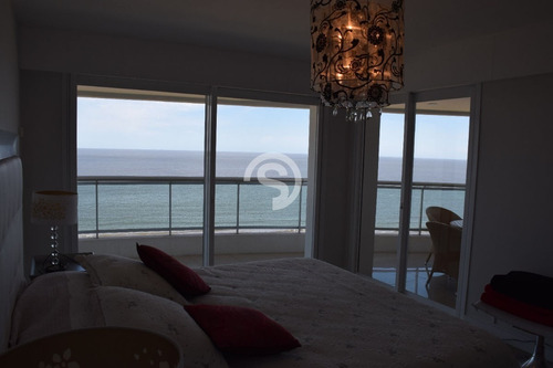 Apartamento En Mansa, 3 Dormitorios *- Ref: 4218