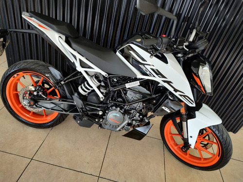 Imagen 1 de 20 de Ktm Duke 200 Ng (no Honda Twister Yamaha Fz25) Tomo Permuta