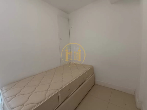 Vendo Apartamento, 1 Dormitorio Y Medio, Edificio De Lujo Con Amenities, Punta Del Este, Maldonado