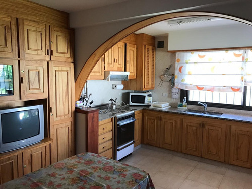 Imagen 2 de 11 de Casa - La Lucila Del Mar - Con Jardin