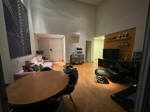 Imagem 8 de 14 de Apartamento Para Locação De 134m² Com 2 Suítes E 2 Vagas.