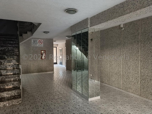 Oferta En La Urbina 24-23283 Na