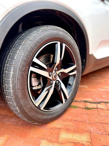 Volvo XC40 2.0 R-design