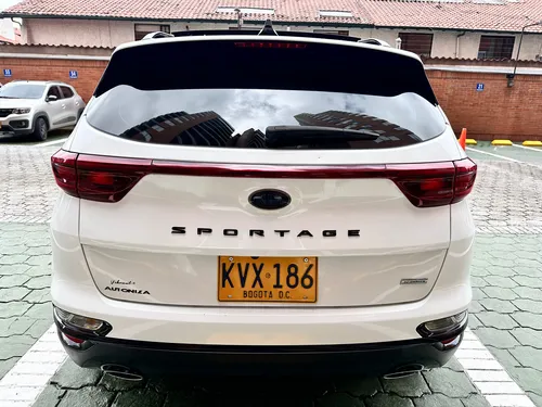 Kia Sportage Gt 2.0L Gt Line 4X2 At