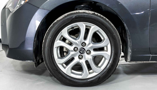 Imagen 11 de 15 de 29306 - Toyota Yaris 2017 Con Garantía
