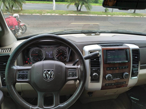 Dodge Ram 6.7 2500 Laramie 4x4 Cd I6 Turbo Diesel 4p